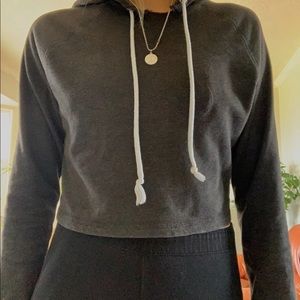 h&m cropped hoodie